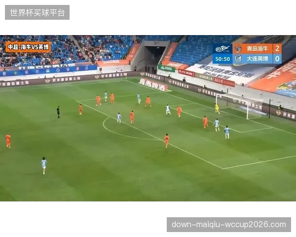 叶博亚利用速度优势屡次在反击中破门，成为青岛海牛锋线重要棋子。